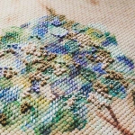 Вышивка узоров с мотивами азартных игр и карточными символами